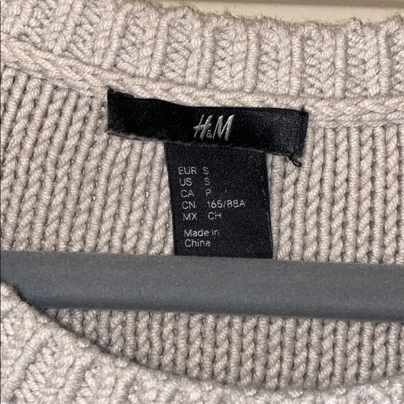 H&M Neutral Knit Sweater Small - Picture 2 of 4